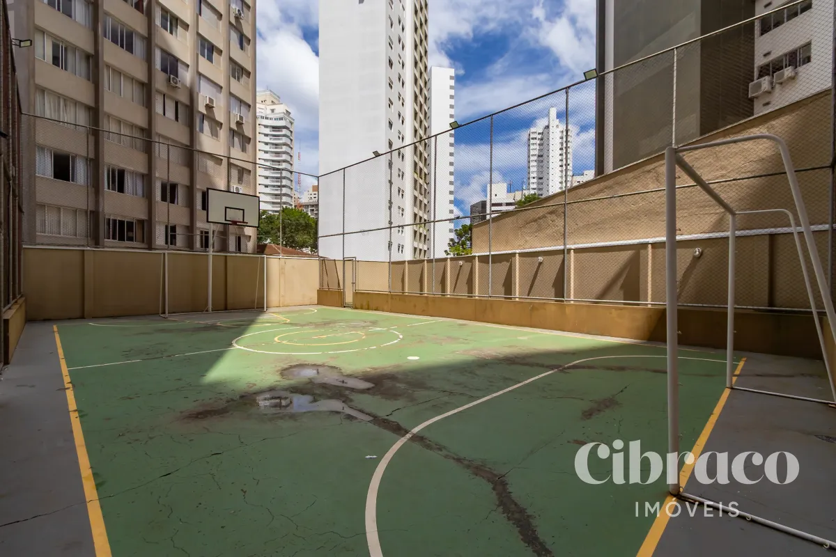 Apartamento de 3 dormitorios con 205 m² y balcón — photo 26