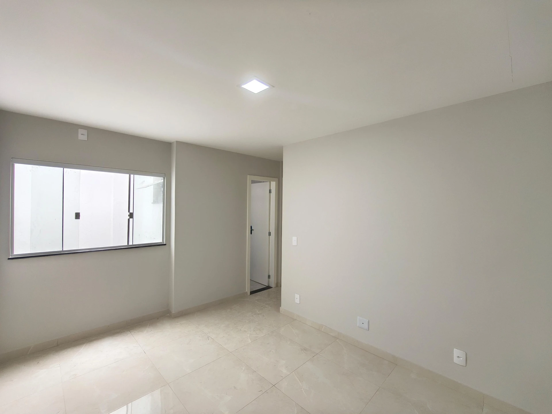 House, 110 m², with floor-to-ceiling windows — photo 28