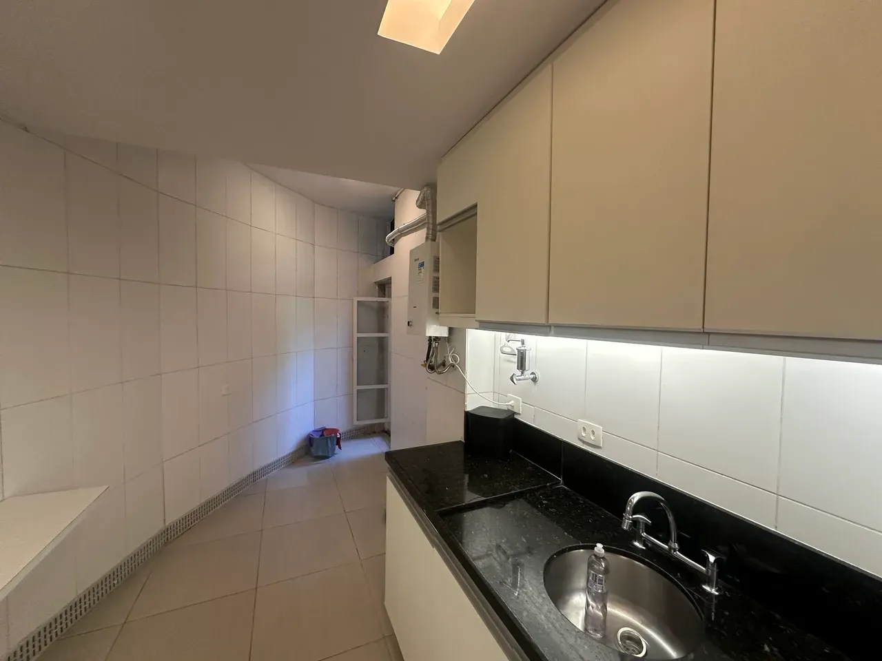 Квартира 233 м² з пральною машиною та видом на гори — photo 13