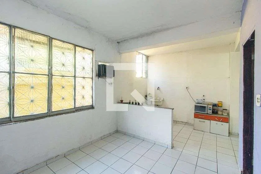 Casa amueblada de 60 m² con 1 dormitorio y sin parking — photo 3