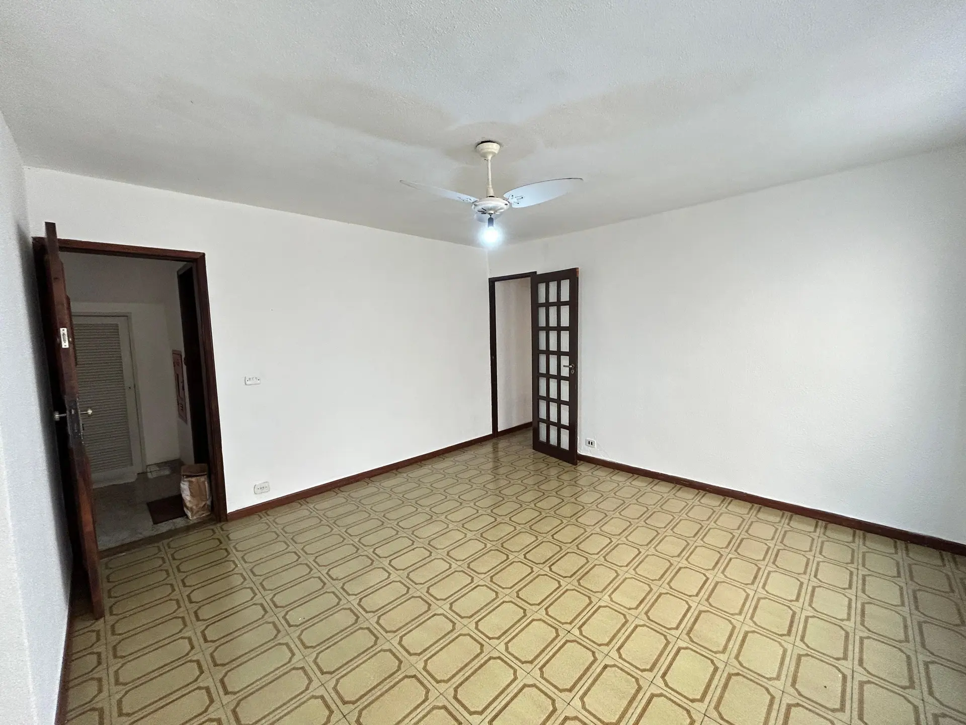 Квартира з 2 спальнями та пральною зоною — photo 15