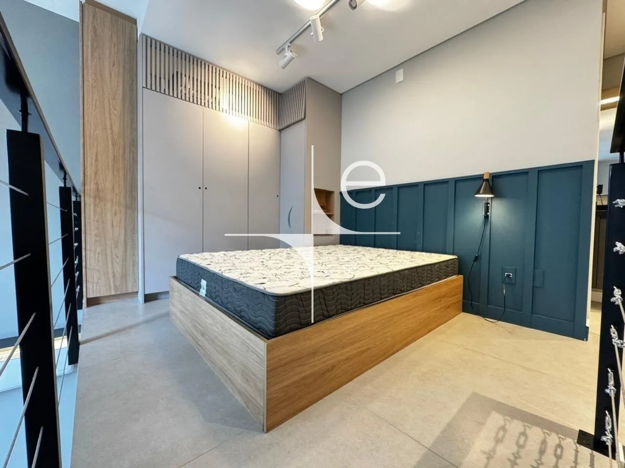 Home office in a one-bedroom apartment, 60 m² — photo 4