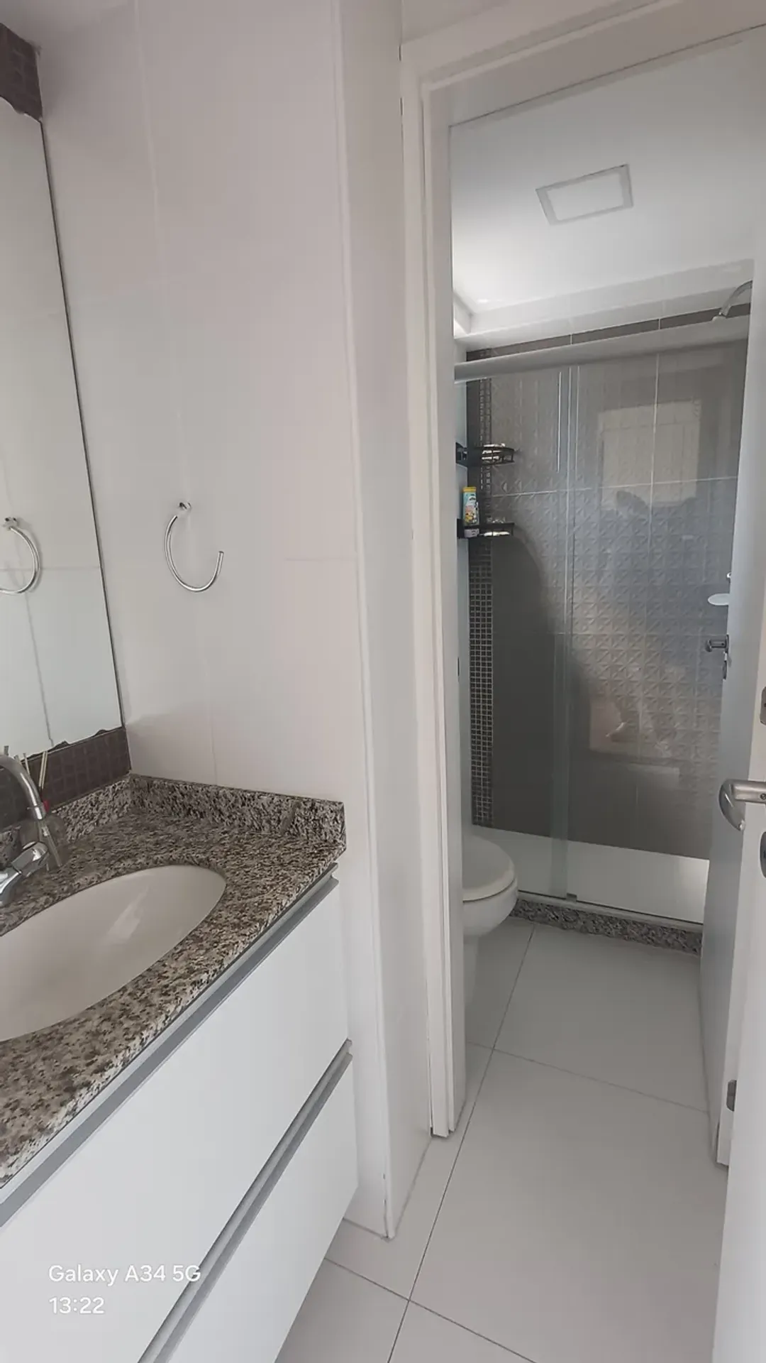 4-bedroom apartment with a mountain view in Rio de Janeiro — photo 7