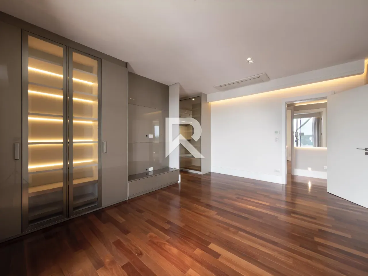 Apartamento amueblado con 3 suites, 338 m² y BBQ privado — photo 22