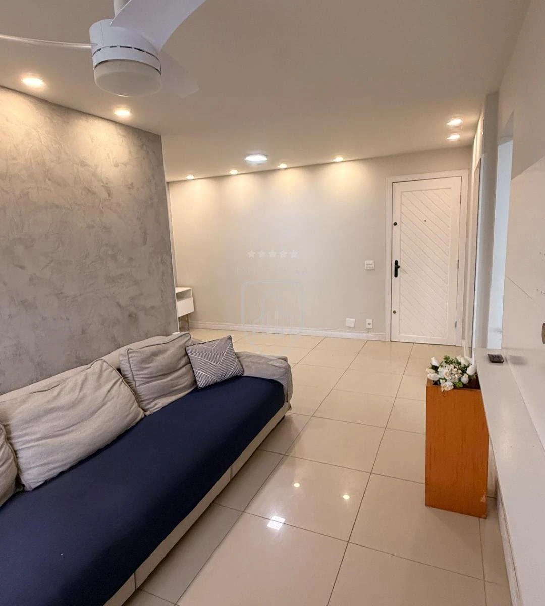 2-bedroom apartment in a building with a sauna — photo 9