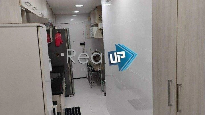77 m² apartment with a washing machine and a mountain view — photo 2