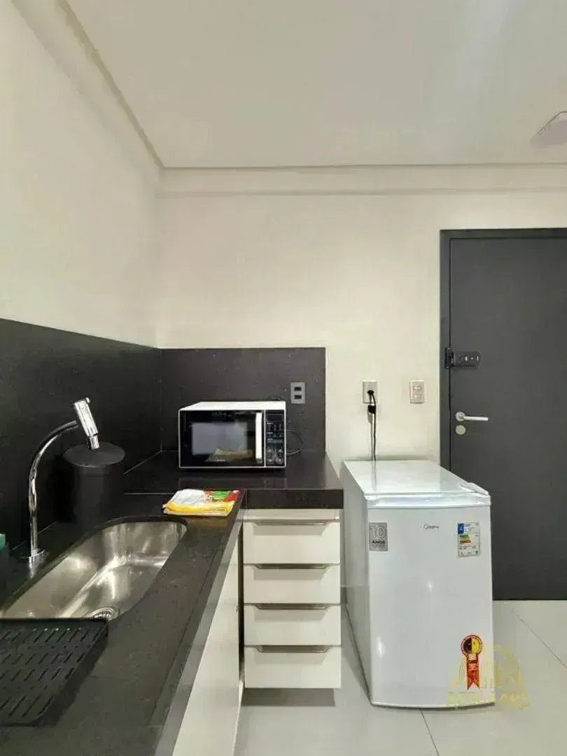 Furnished 1-bedroom apartment 28 m² with parking spot — photo 11