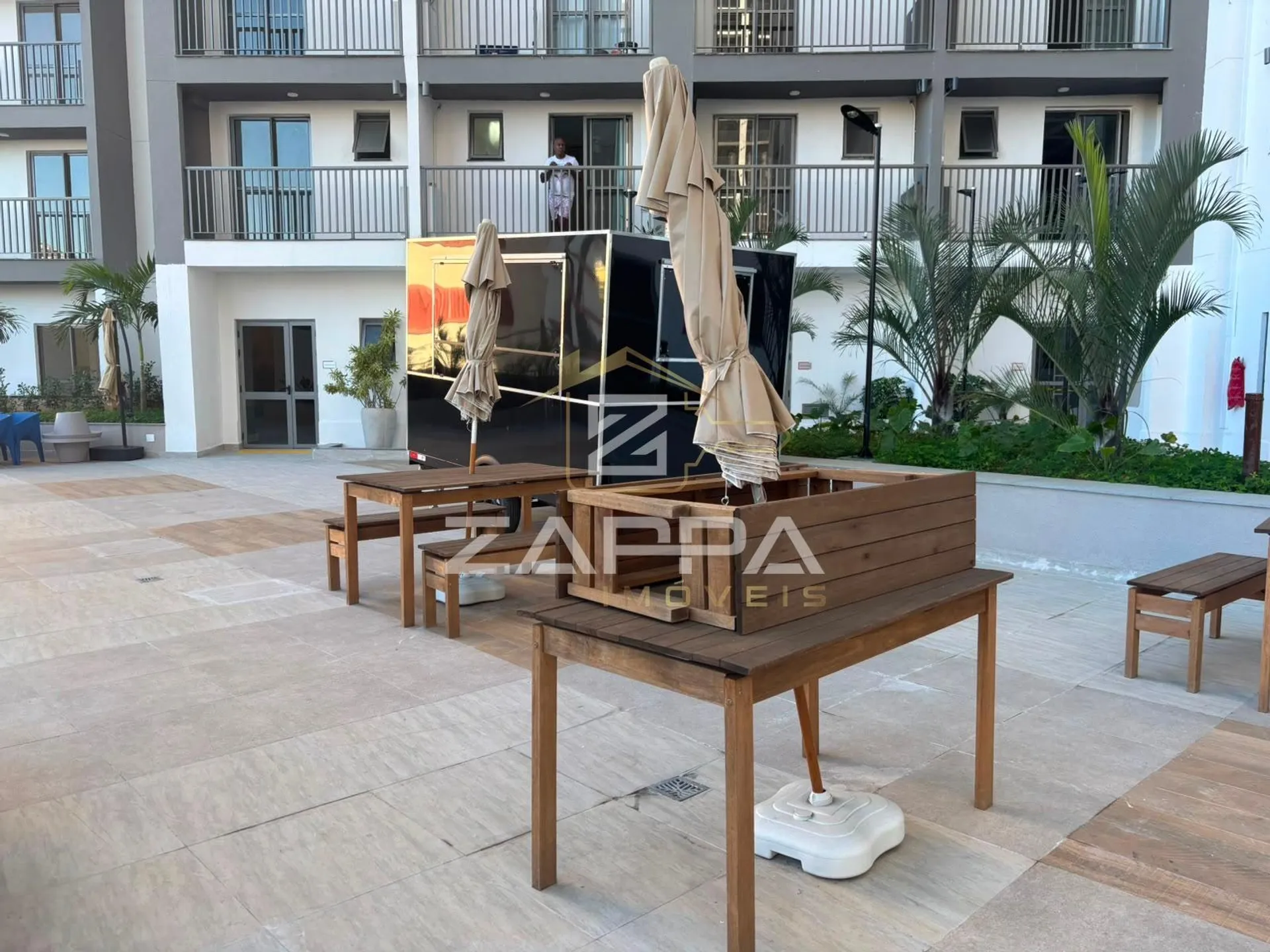 Apartamento de 1 quarto com máquina de lavar e varanda — photo 20