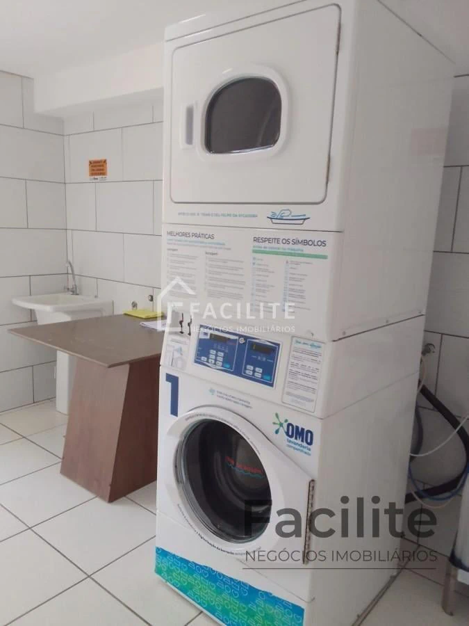 2-bedroom apartment with a washing machine — photo 24