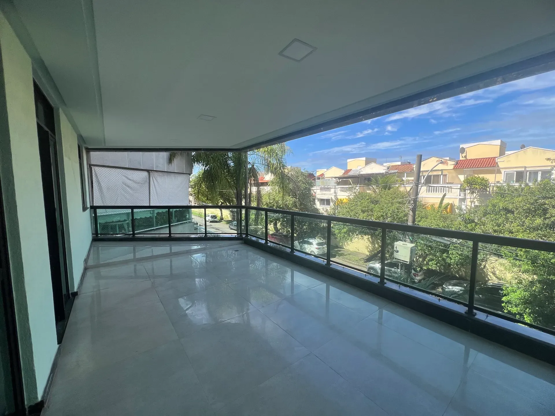 Furnished 90 m² apartment with a suite and 3 bedrooms — photo 7