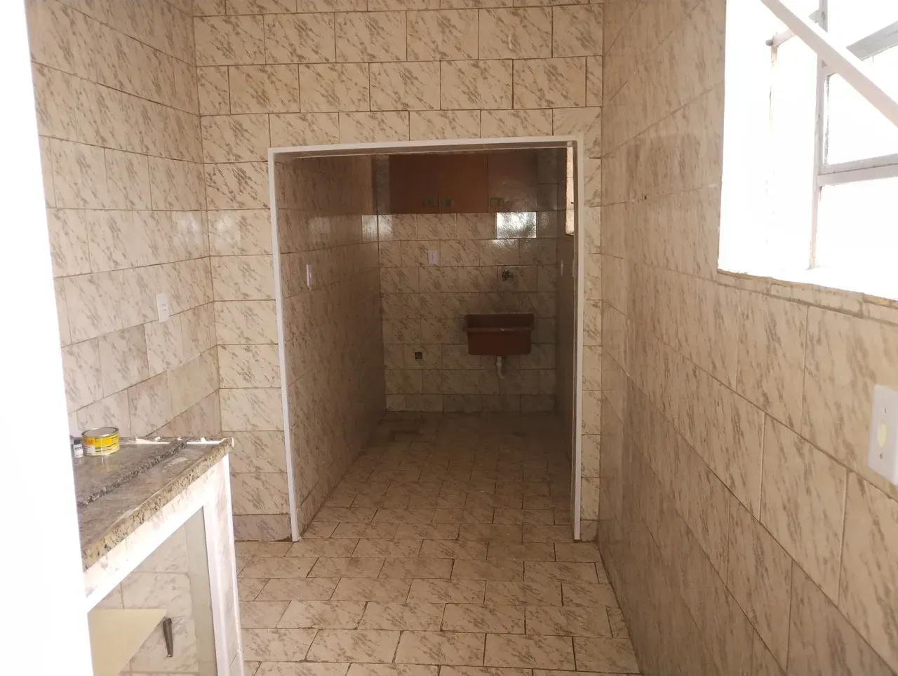Apartamento de 1 quarto e 1 banheiro com cozinha fechada — photo 7