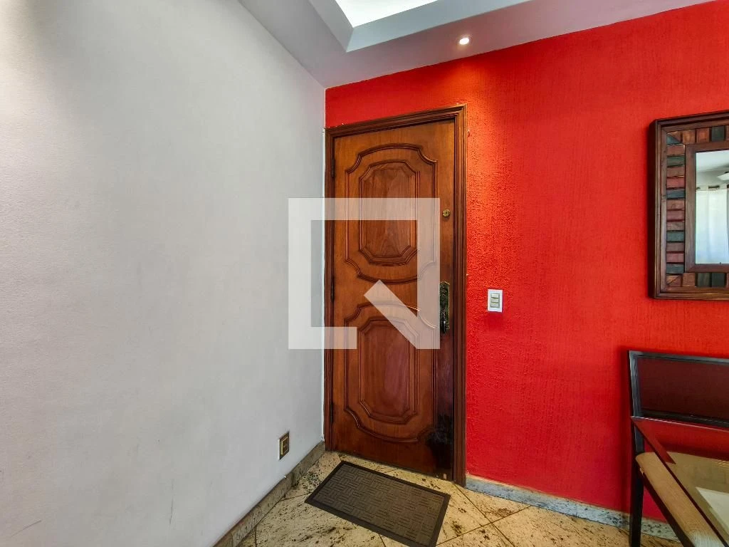 Furnished 4-bedroom apartment with balcony — photo 86