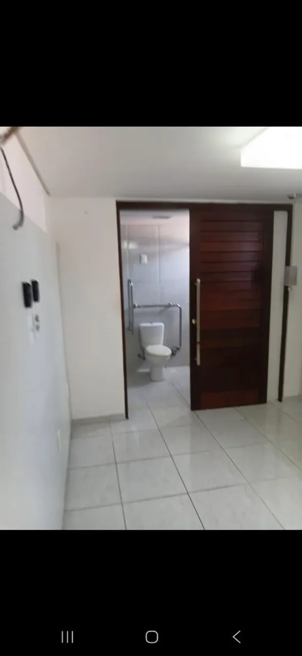 Apartamento com cozinha fechada e fogão a gás — photo 7