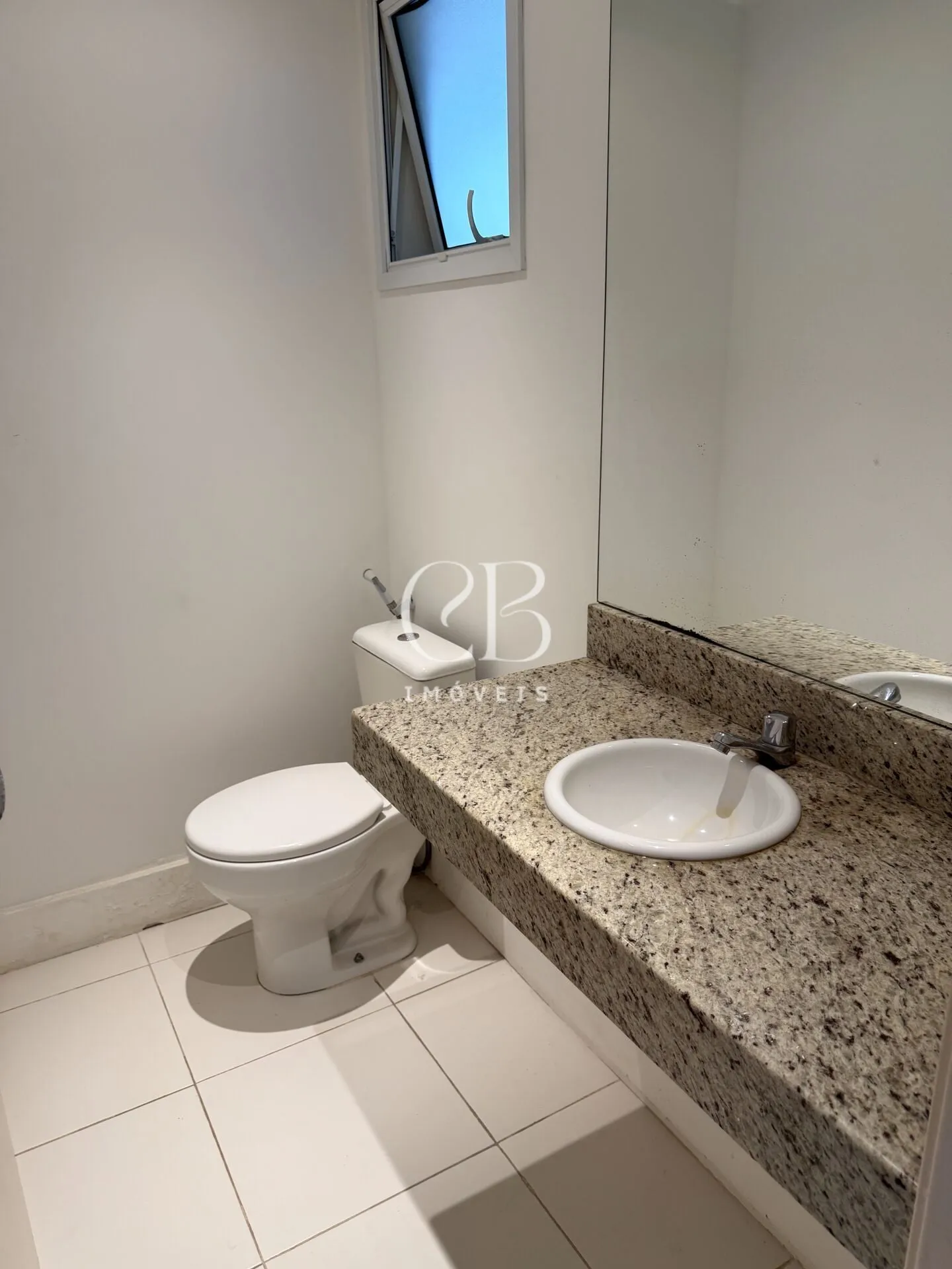 4-bedroom apartment with 5 bathrooms and 3 parking spaces — photo 8