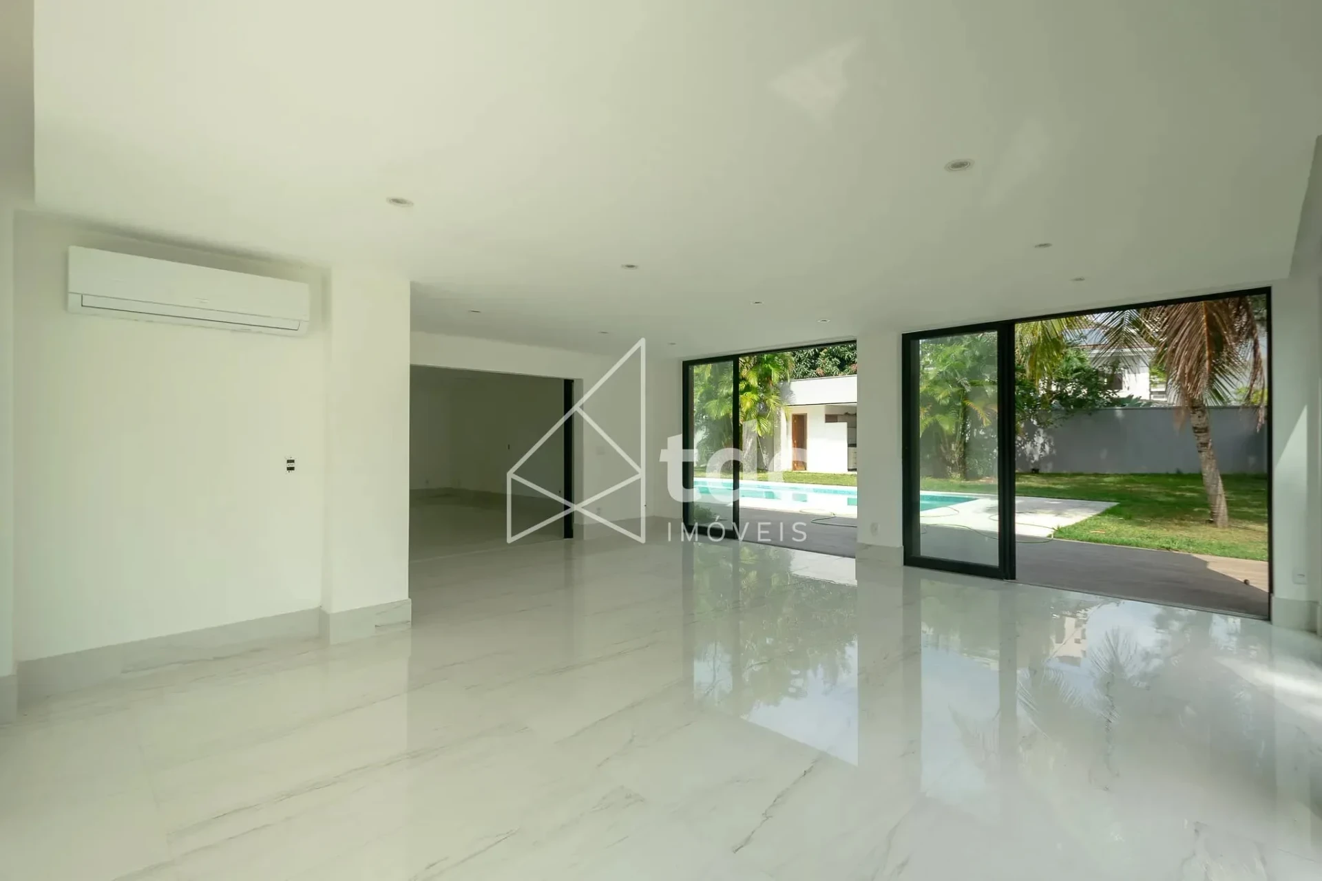 Casa em condomínio com 4 suítes e 3 vagas — photo 3