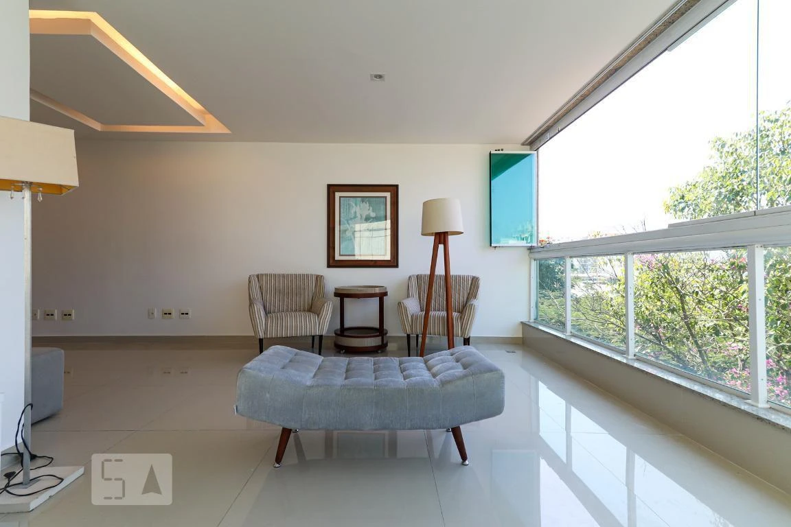 Rental apartment with 3 bedrooms and 1 en-suite bath — photo 4