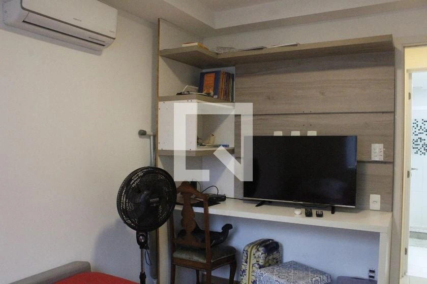 Apartamento amueblado con 2 dormitorios y 1 en suite — photo 29