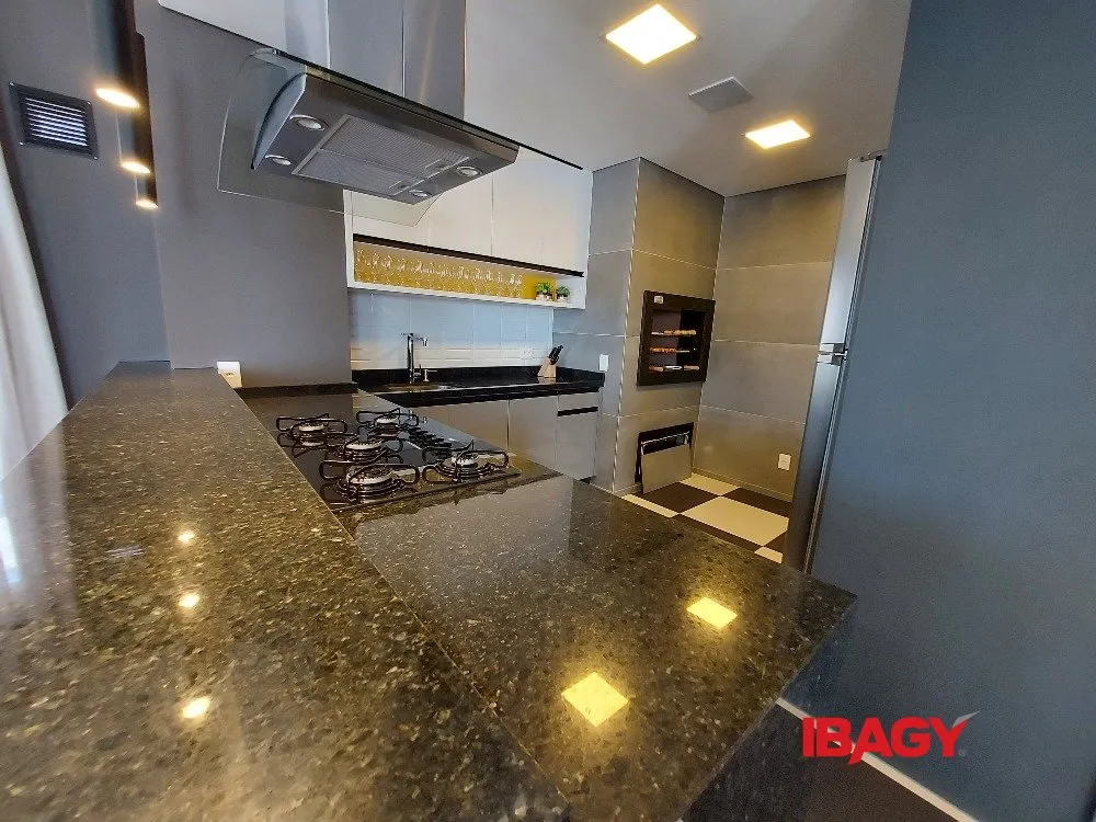 Китнет-студия 27 м²: 1 спальня и 1 ванная с 1 местом — photo 8