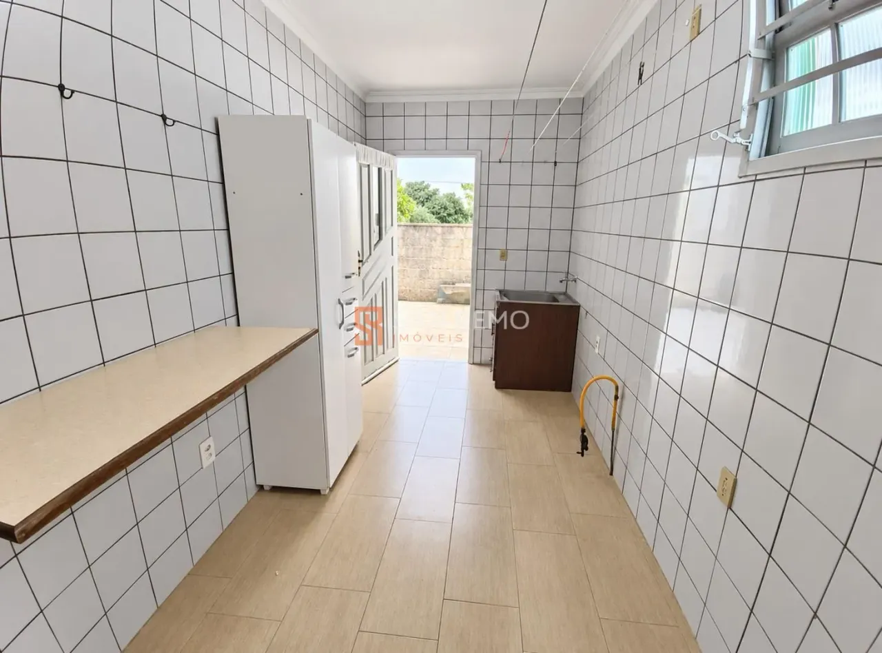 145 m² house with a grill on the balcony and a home office — photo 6