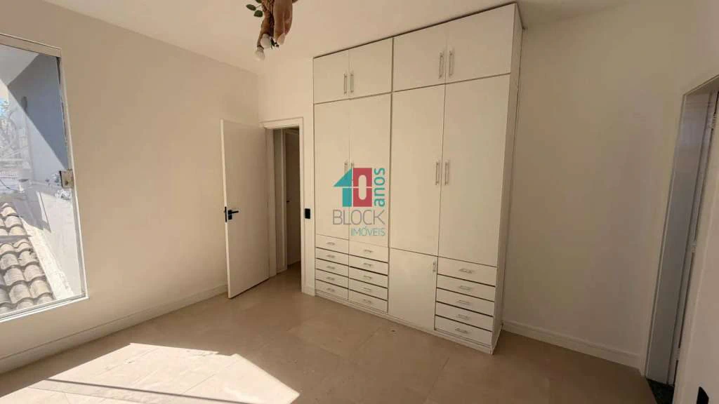 Будинок на 5 кімнат, 2 окремі ванні, 4 санвузли, 320 м² — photo 19