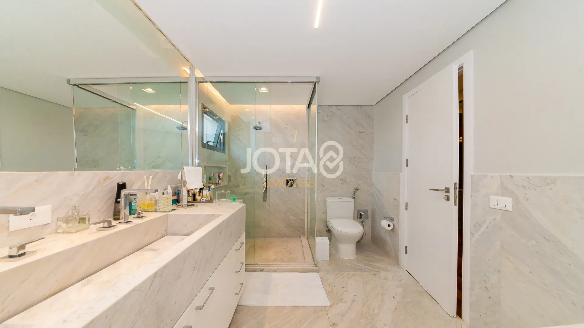 3-bedroom apartment with a dishwasher — photo 30