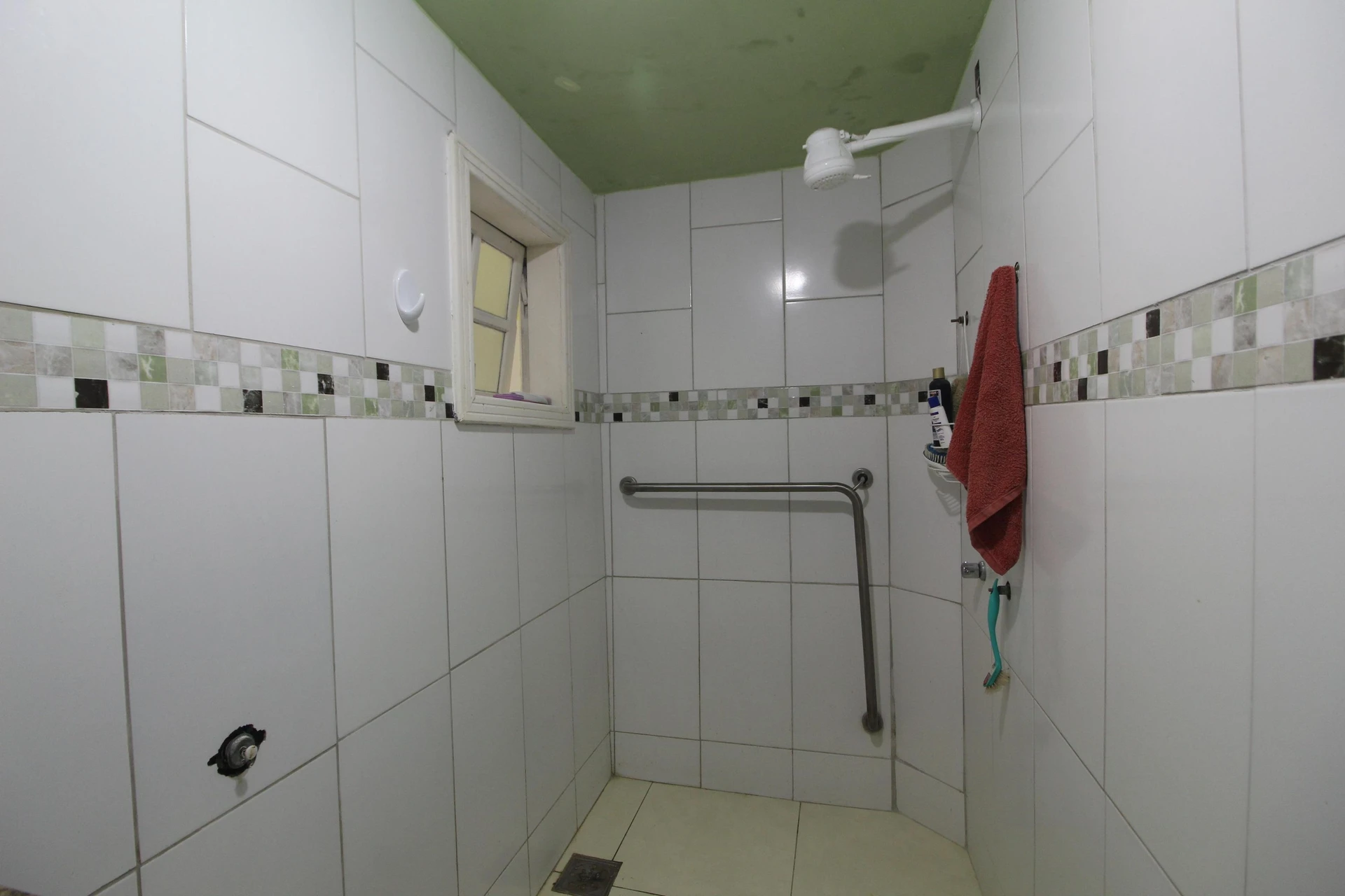 Furnished house with 4 bedrooms and private garden — photo 43