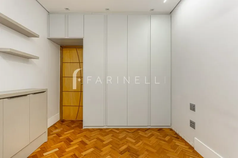 Apartamento com 2 quartos e 2 banheiros, vaga e escritório — photo 2