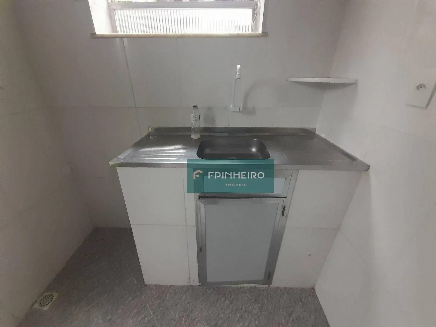 Casa com 2 dormitórios, 1 banheiro e varanda — photo 22
