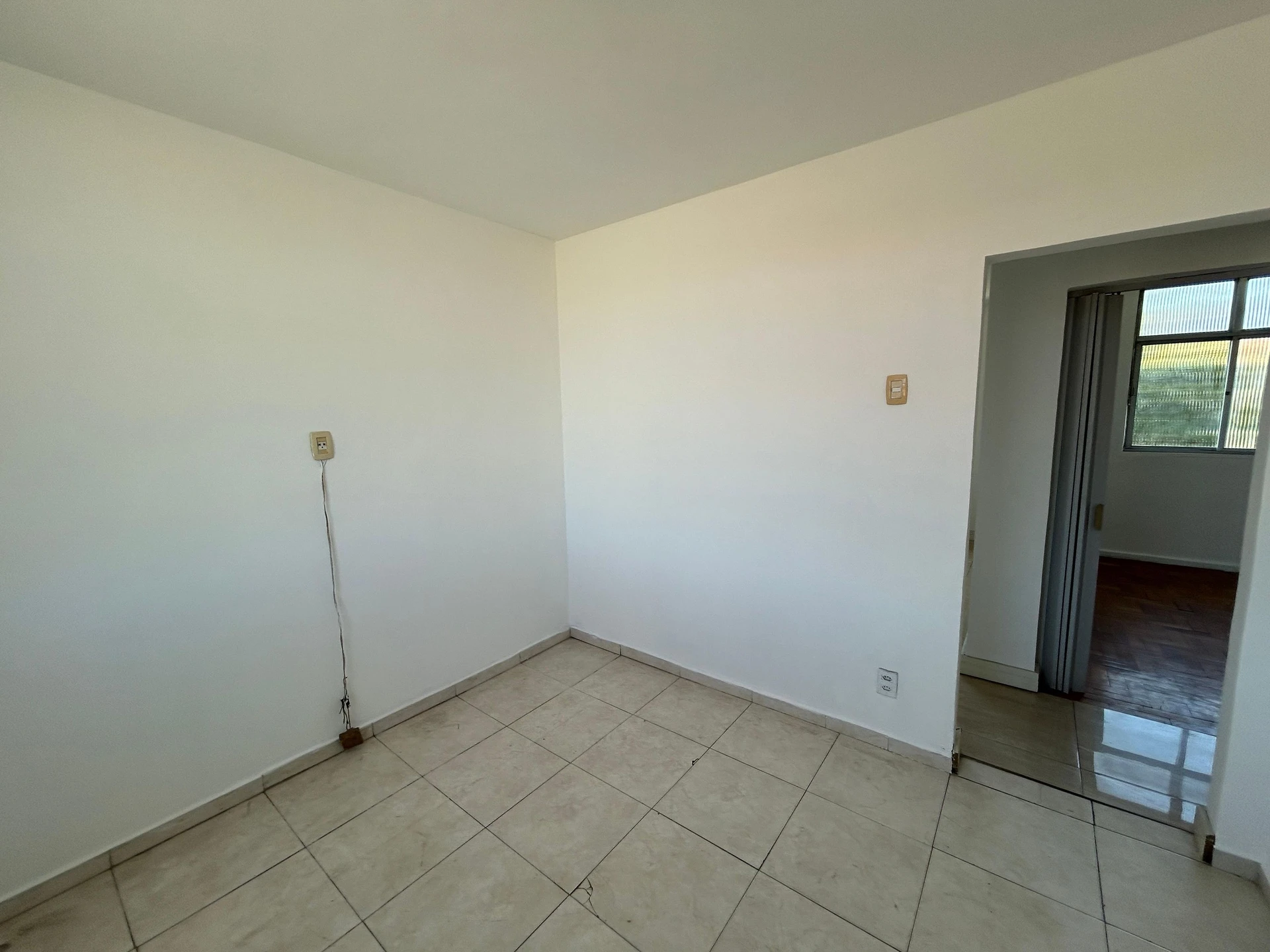 Unfurnished 3-bedroom apartment with 2 baths, no parking — photo 27