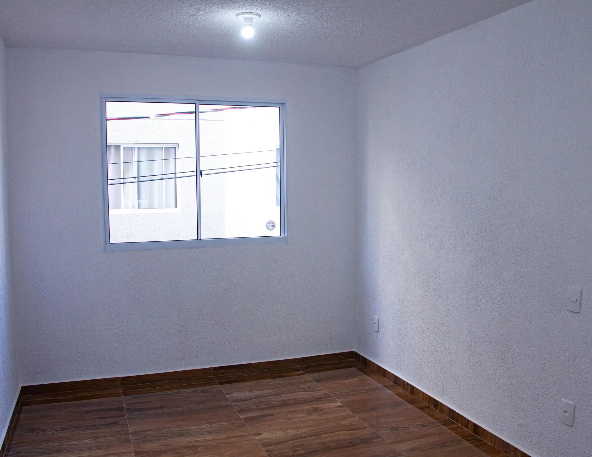 2-bedroom unfurnished apartment with private garden — photo 3