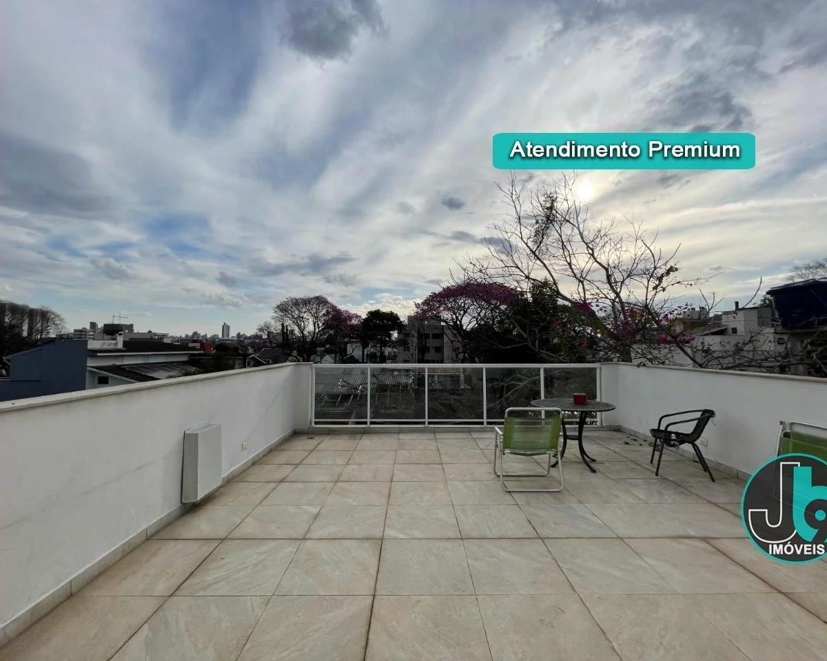 389 m² house with 4 bedrooms and an open-plan kitchen — photo 28