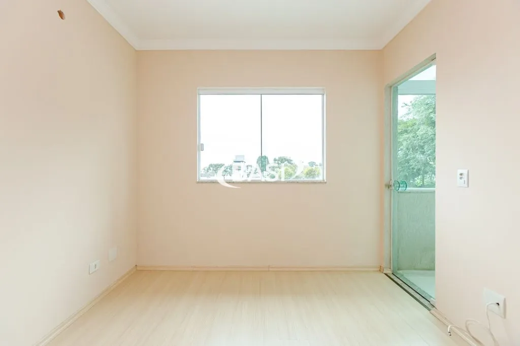 Two-story house with 3 bedrooms and 3 bathrooms, 2 parking — photo 42