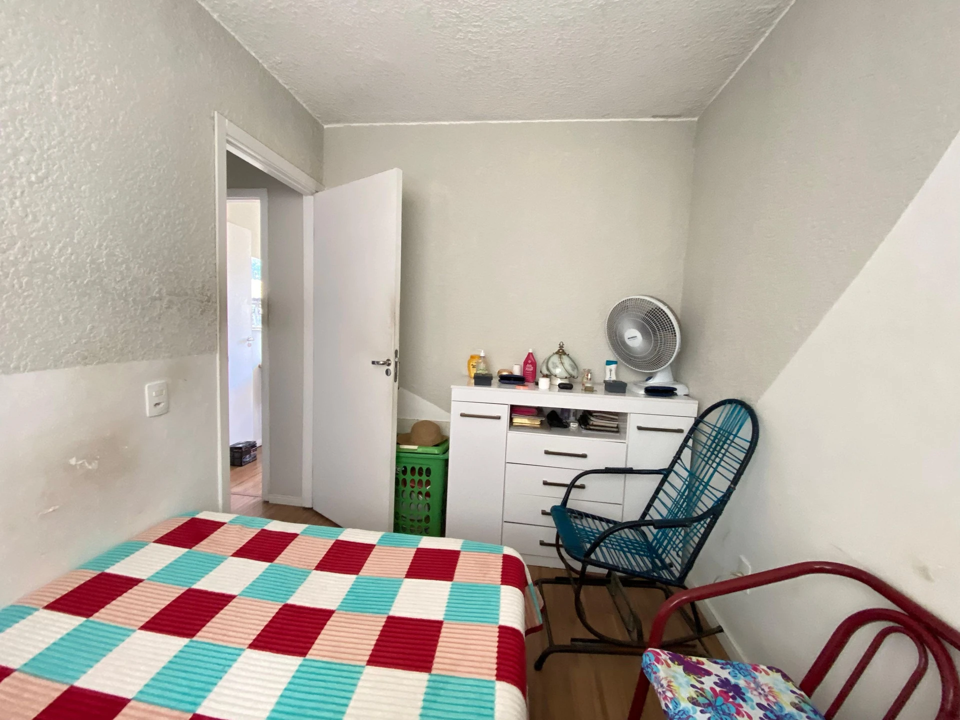 Apartamento amueblado de 2 dormitorios con 1 plaza de parking — photo 21