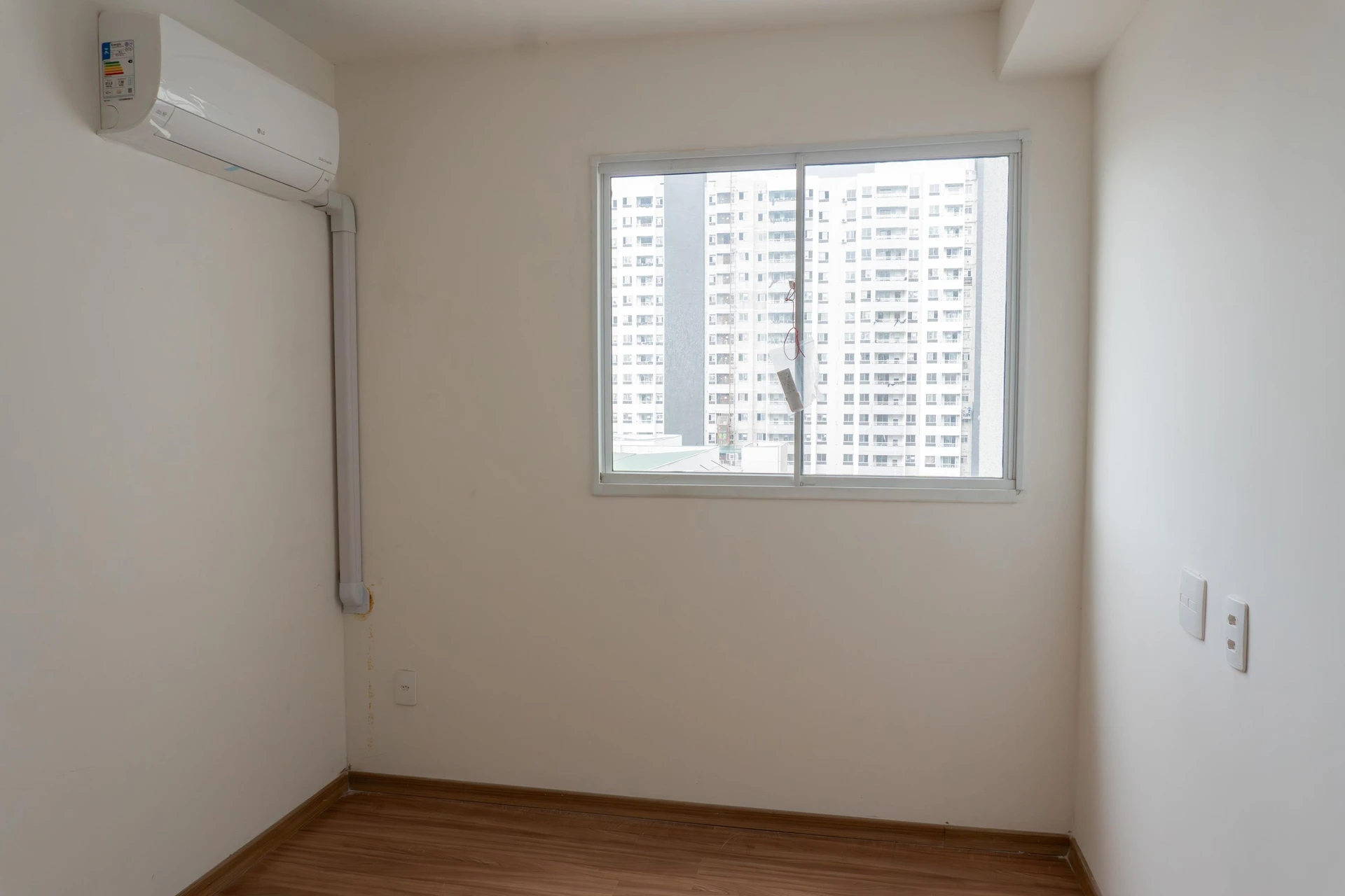 2-bedroom apartment in a building with a sauna — photo 10