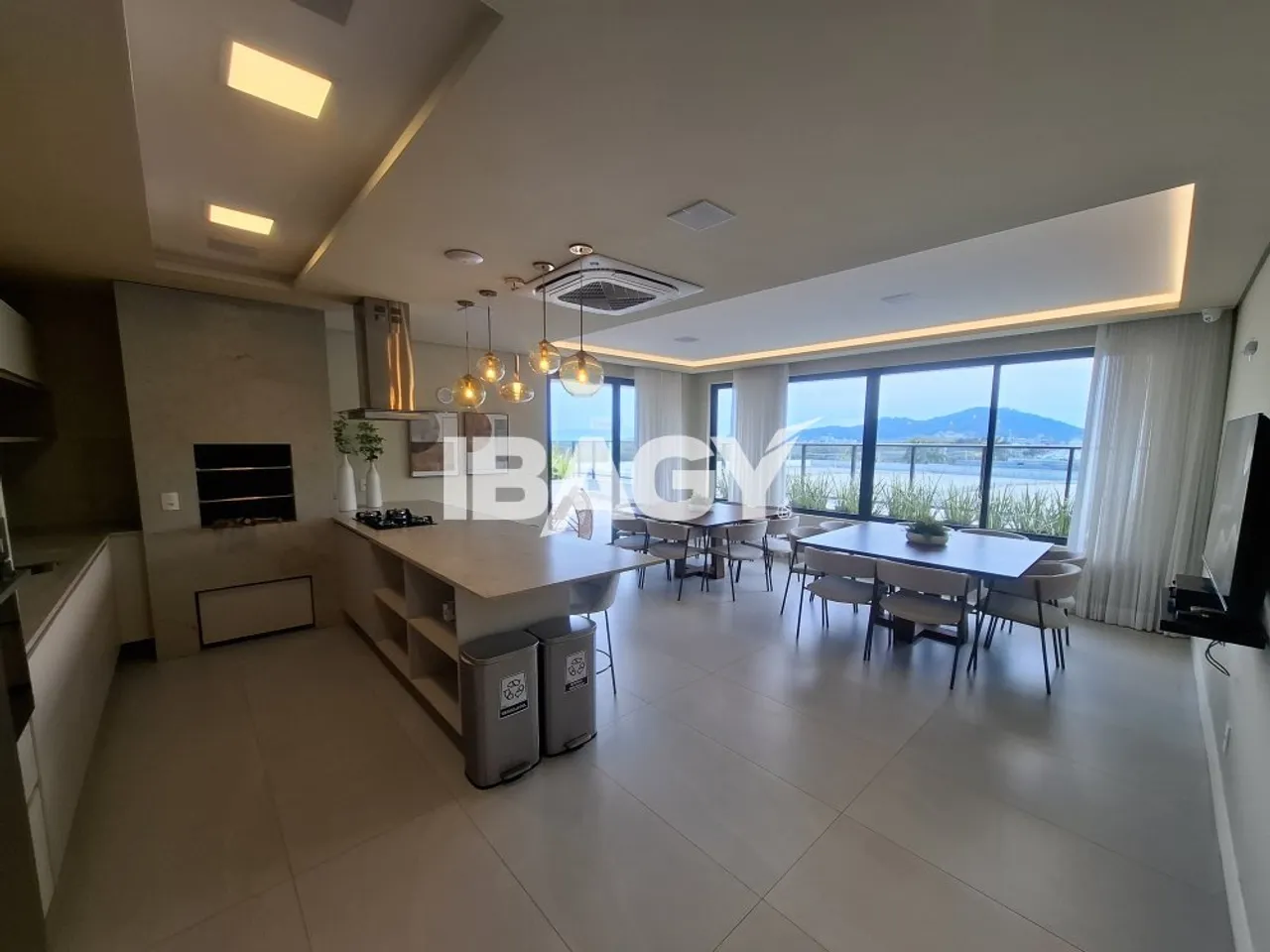 1-bedroom apartment with open-plan kitchen — photo 6