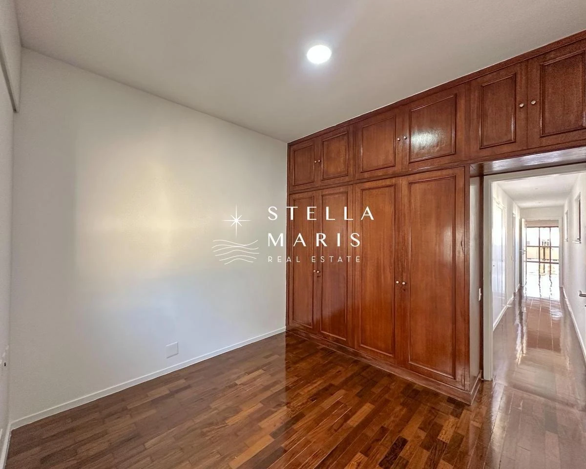 4-bedroom apartment with 227 m² and 3 parking spaces — photo 18