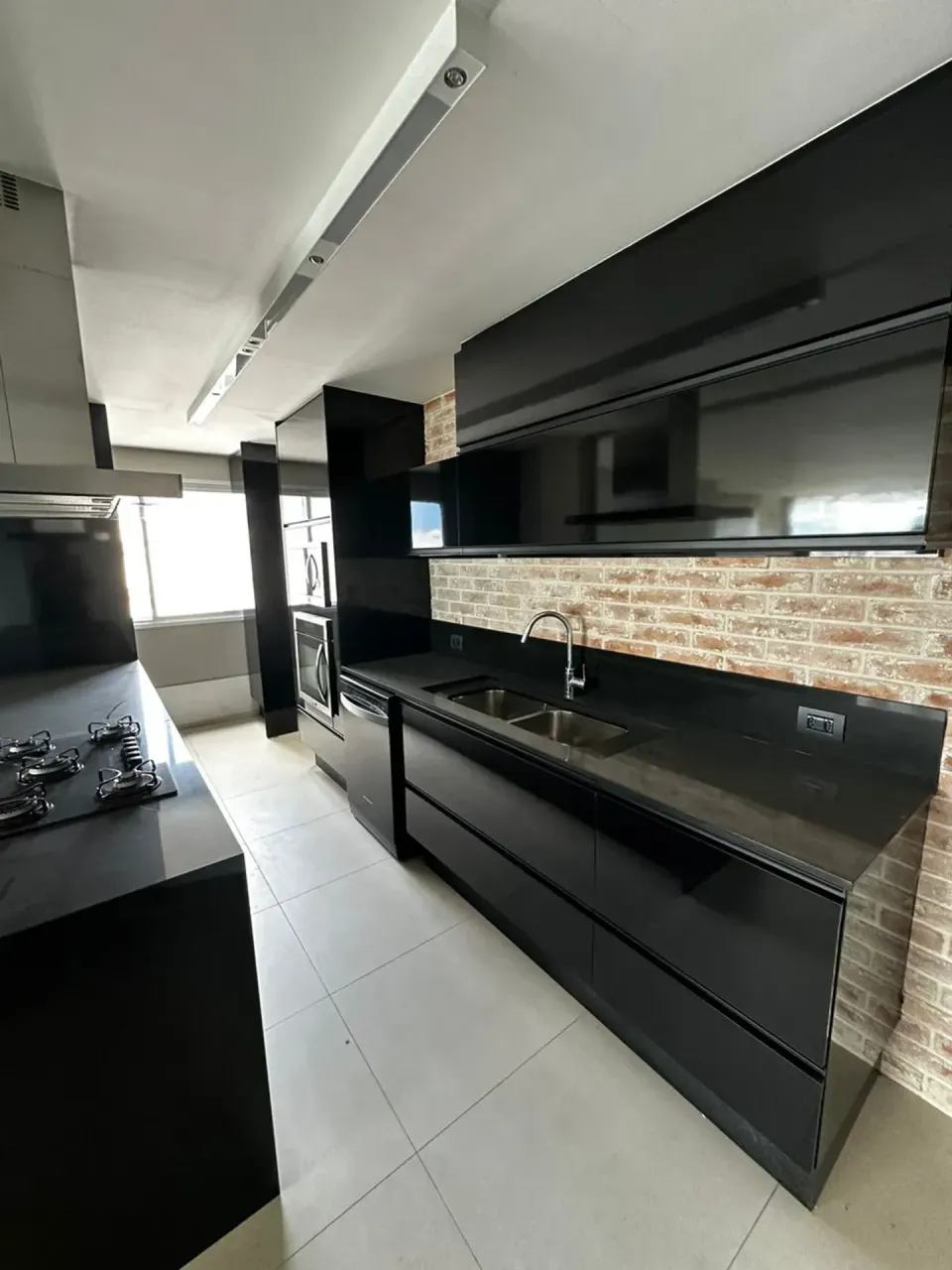 171 m² apartment for rent with 3 bedrooms and 5 baths — photo 9