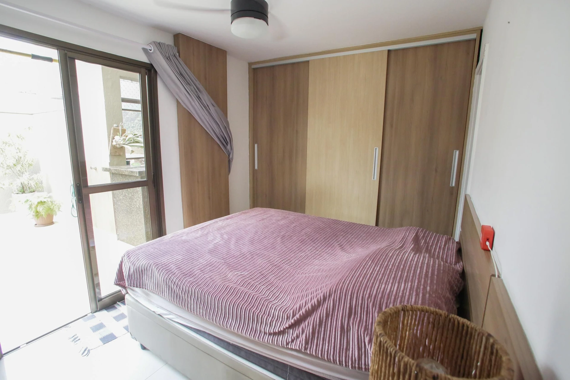 Apartamento mobiliado com 4 quartos e varanda — photo 13