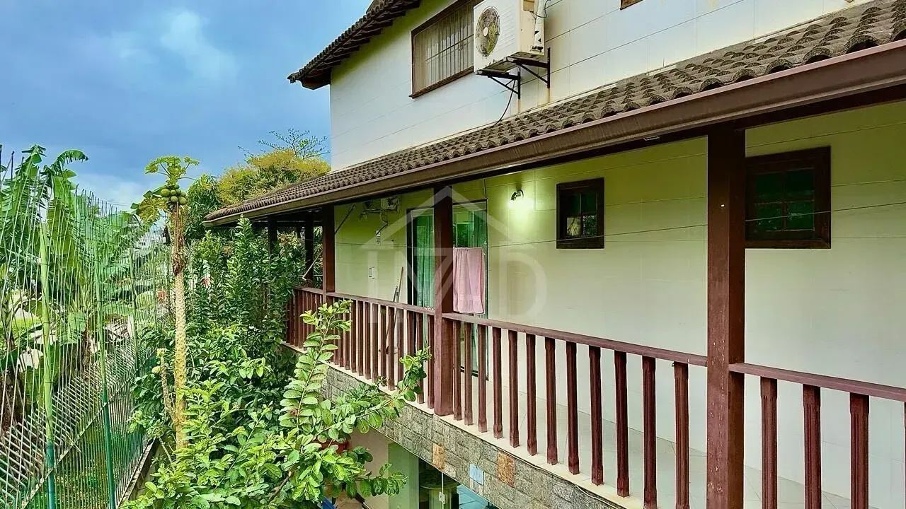 Casa mobiliada com 4 quartos e 5 banheiros, 806 m² — photo 28