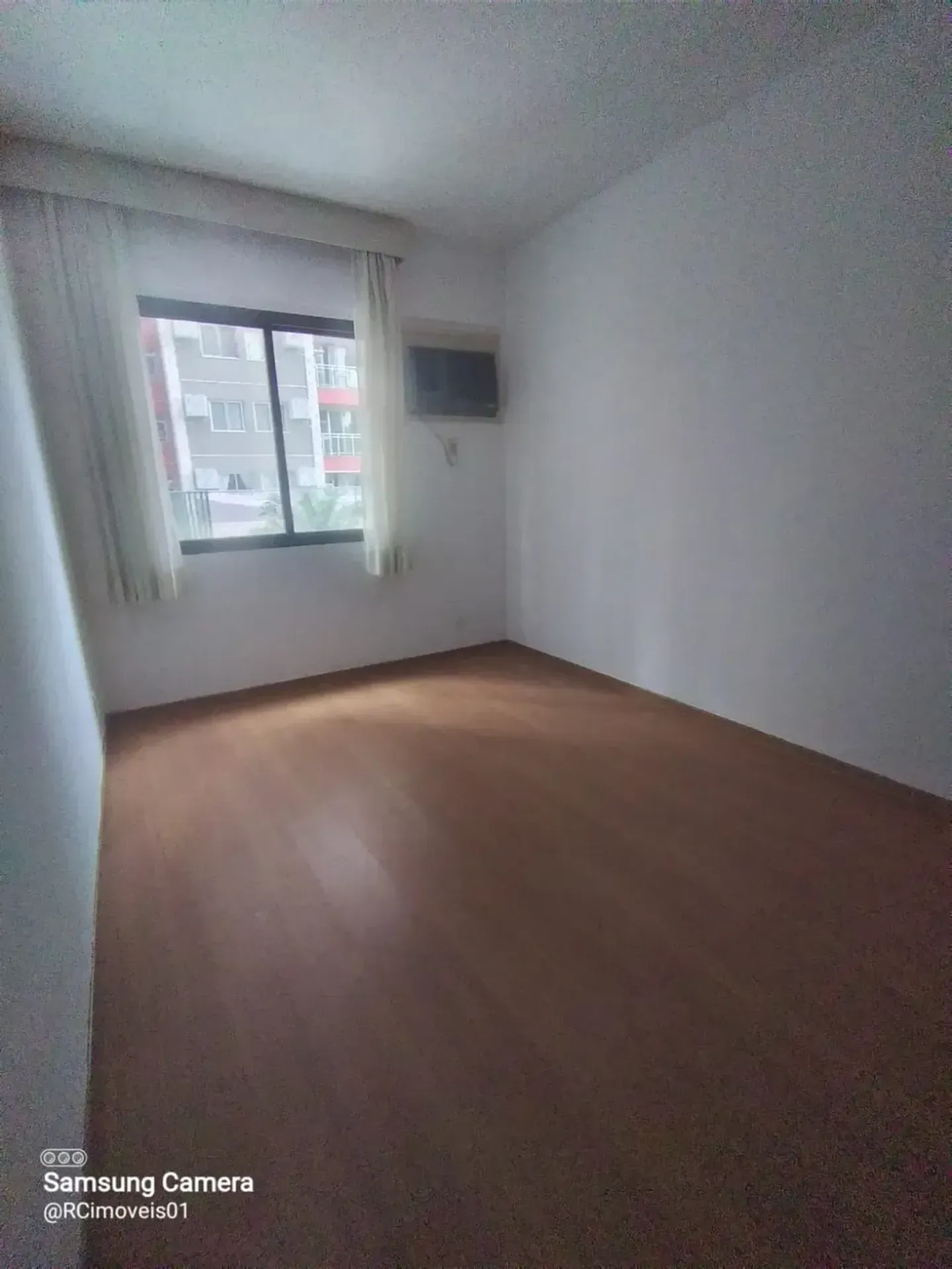 3-bedroom apartment with pets allowed — photo 42