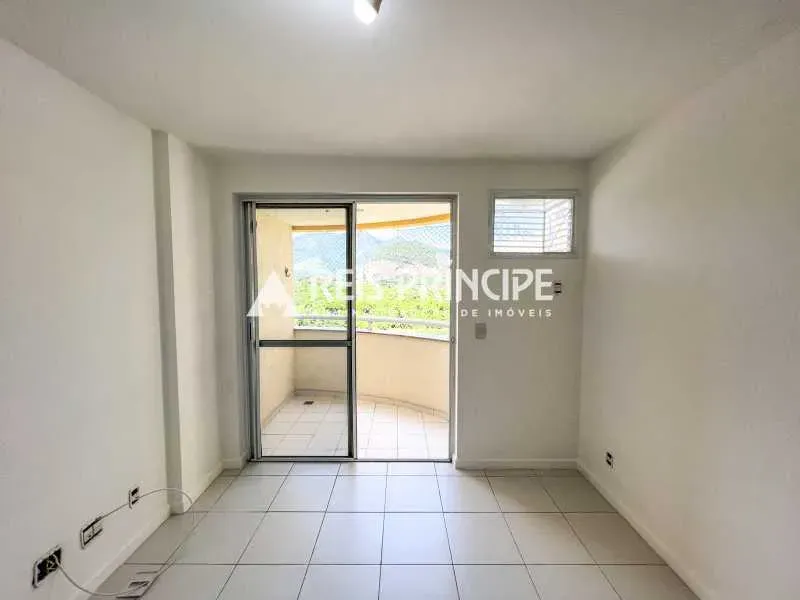 Water view in a one-bedroom apartment, 50 m² — photo 8