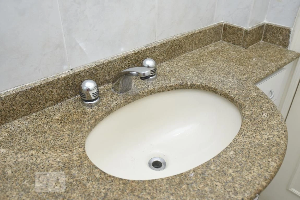 4-bedroom apartment (2 en-suite) with separate kitchen — photo 67