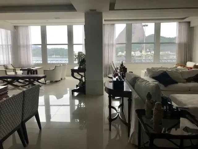 Unfurnished apartment with 3 bedrooms and 5 bathrooms — photo 8
