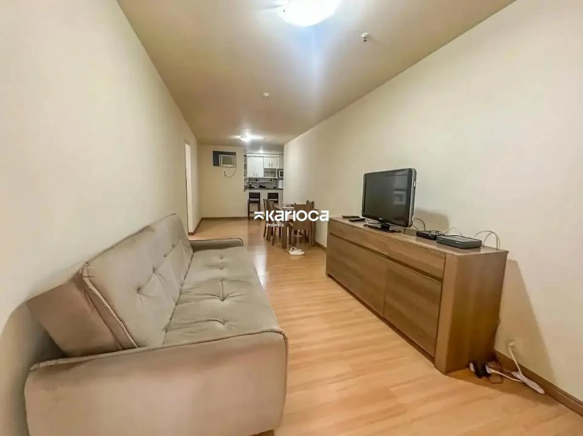 Home office in a 2-bedroom apartment, 55 m²