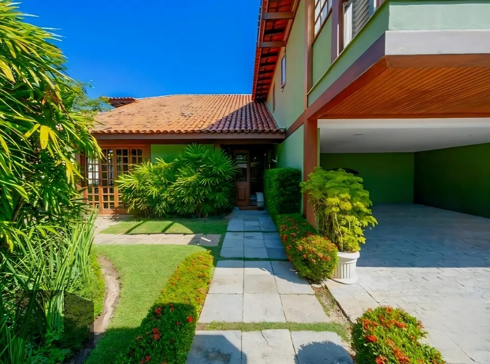 Casa com 4 quartos, 5 banheiros e 5 vagas — photo 5