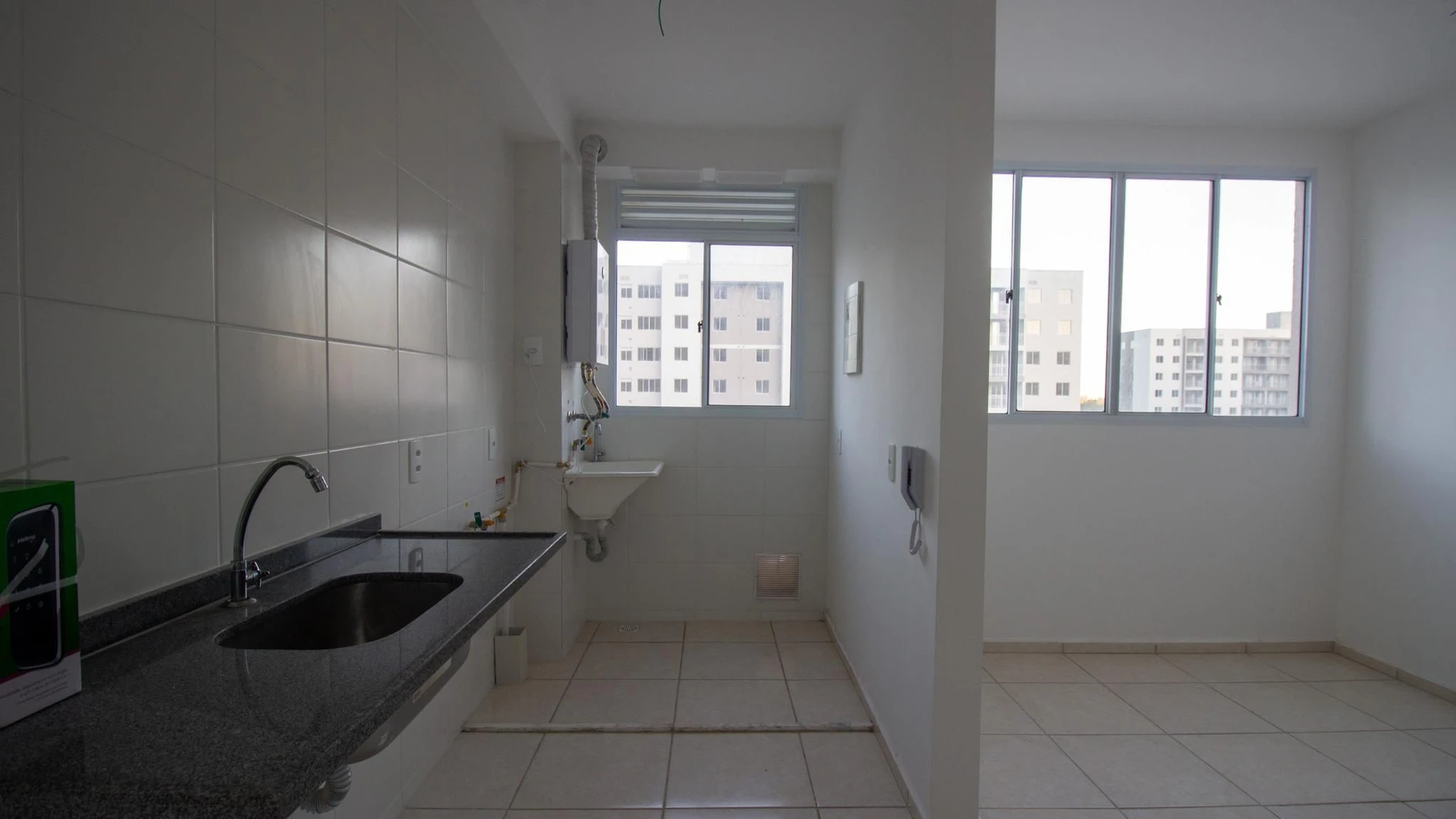 Home office in a 2-bedroom apartment, 45 m² — photo 24
