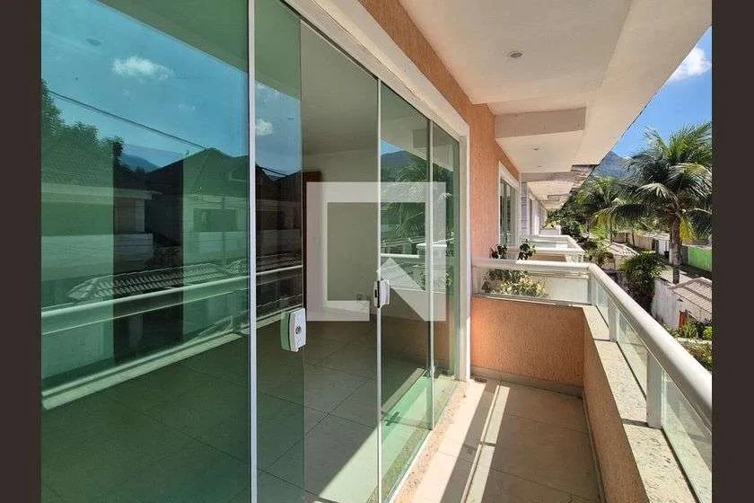 Casa em condomínio com 4 suítes e 220 m² — photo 29