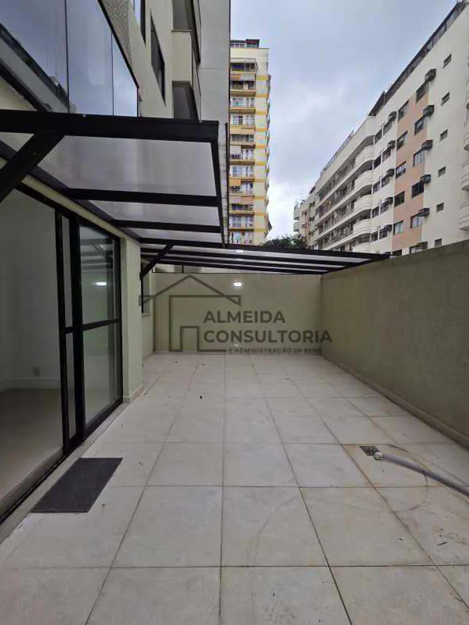 Apartamento de 34 m² com 1 quarto e terraço — photo 7