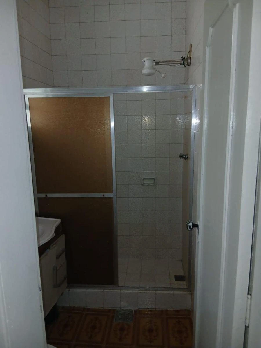 Unfurnished 140 m² house with 3 bedrooms and a suite — photo 7