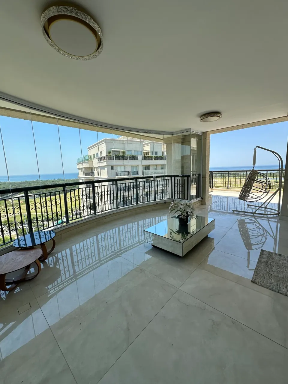 Duplex apartment with 600 m², 4 bedrooms and 4 parking — photo 9